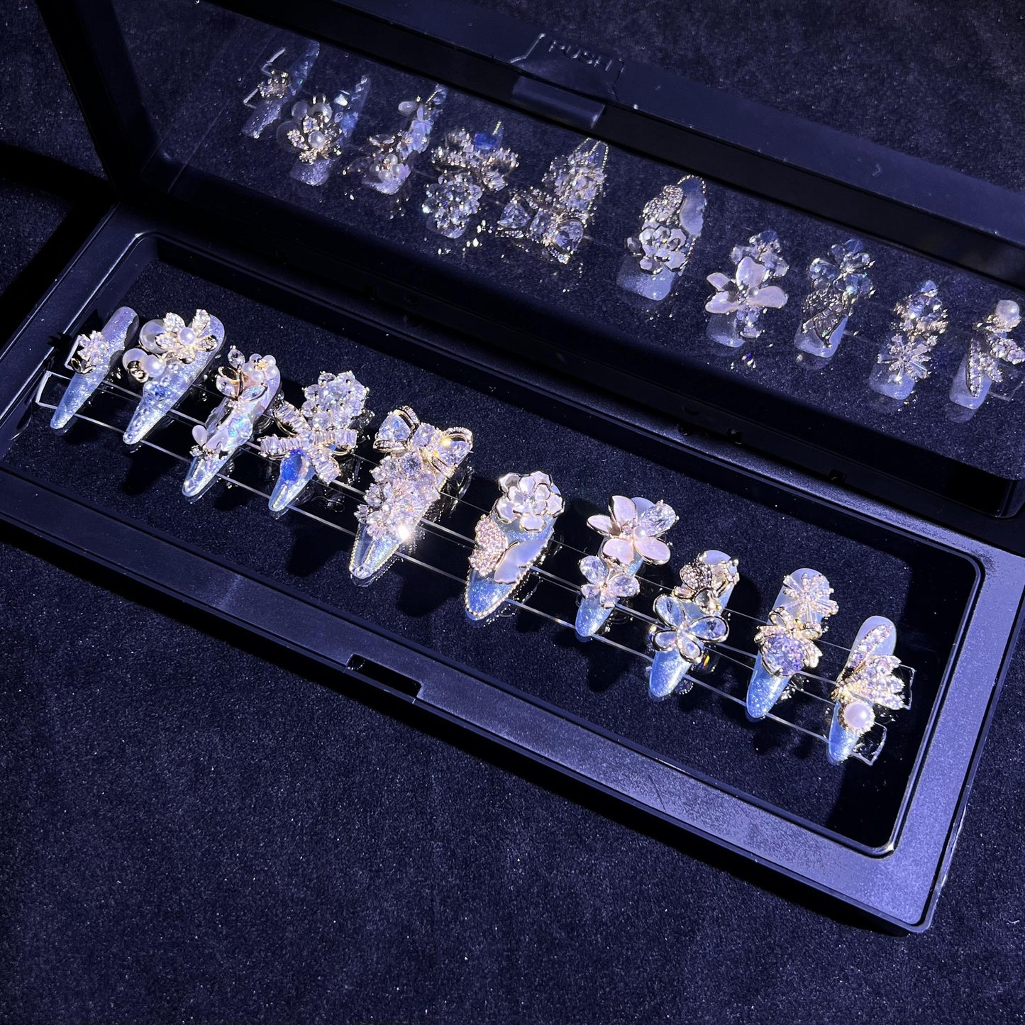 G2Finger Fantasy-Couture Fantasy Luxury Rhinestone Handmade Press-On Nail Set with Gift Box & Greeting Card, 10pcs Elegant Nail Art Kit for Manicure, Perfect for Christmas Gift and Holiday Glam£¨GJ0002£©