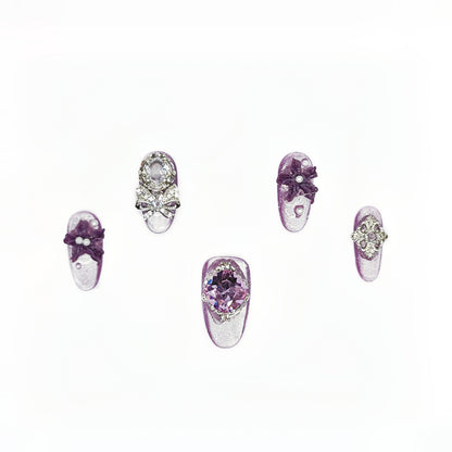 D139Finger Fantasy- Crystal Fantasy Luxury Rhinestone Handmade Press-On Nail Set with Gift Box & Greeting Card, 10pcs Elegant Nail Art Kit for Manicure, Perfect for Christmas Gift and Holiday Glam（DM0139）