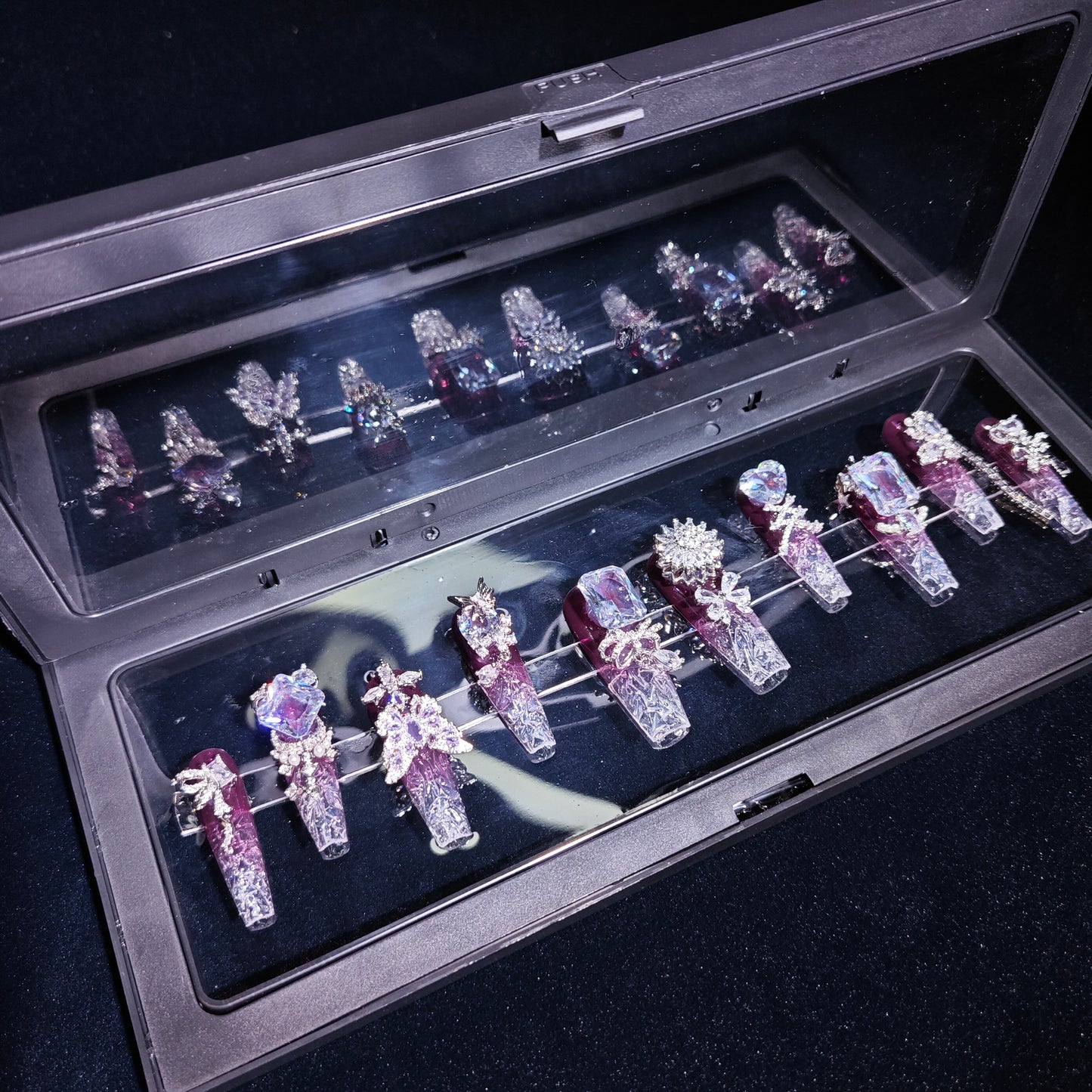 D104Finger Fantasy- Crystal Fantasy Luxury Rhinestone Handmade Press-On Nail Set with Gift Box & Greeting Card, 10pcs Elegant Nail Art Kit for Manicure, Perfect for Christmas Gift and Holiday Glam(DM0104)