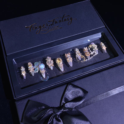 Finger Fantasy- Crystal Fantasy Luxury Rhinestone Handmade Press-On Nail Set with Gift Box & Greeting Card, 10pcs Elegant Nail Art Kit for Manicure, Perfect for Gifts and Holiday Glam(DM0038)