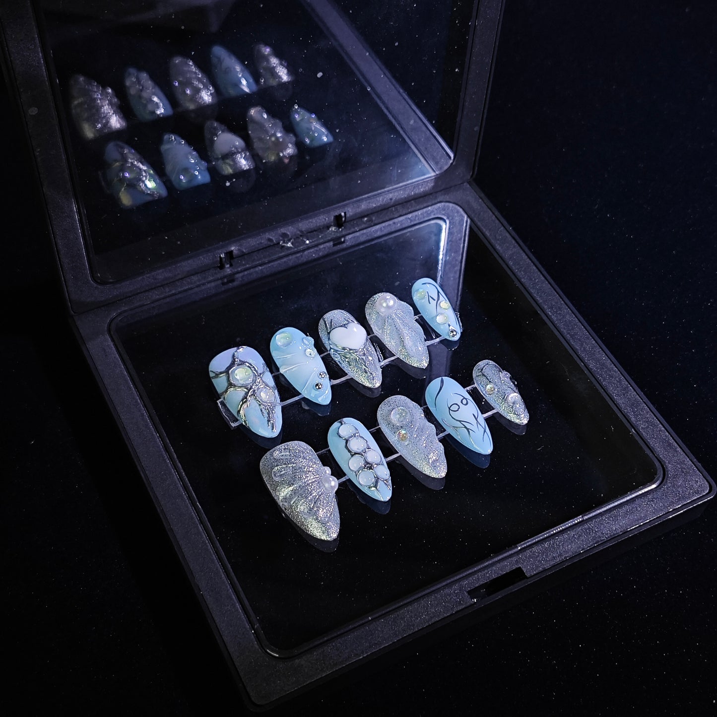Finger Fantasy-Classic Fantasy Luxury blue Handmade Press On Nail Set with Gift Box & Greeting Card, 10pcs Elegant Nail Art Kit for Manicure, Perfect Gifts for girlfriend wife(NM0003)
