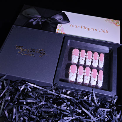 Finger Fantasy-Classic Fantasy Luxury Handmade Press On Nail Set with Gift Box & Greeting Card, 10pcs Elegant Nail Art Kit for Manicure, Perfect for Gifts and Holiday Glam(NM0019)