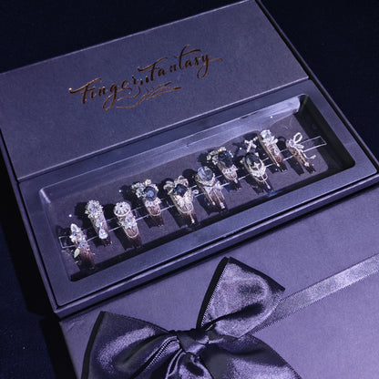 Finger Fantasy- Crystal Fantasy Luxury Rhinestone Handmade black snake Press-On Nail Set with Gift Box & Greeting Card, 10pcs Elegant Nail Art Kit for Manicure, Perfect for Gifts and Holiday Glam(DM0011/0012)