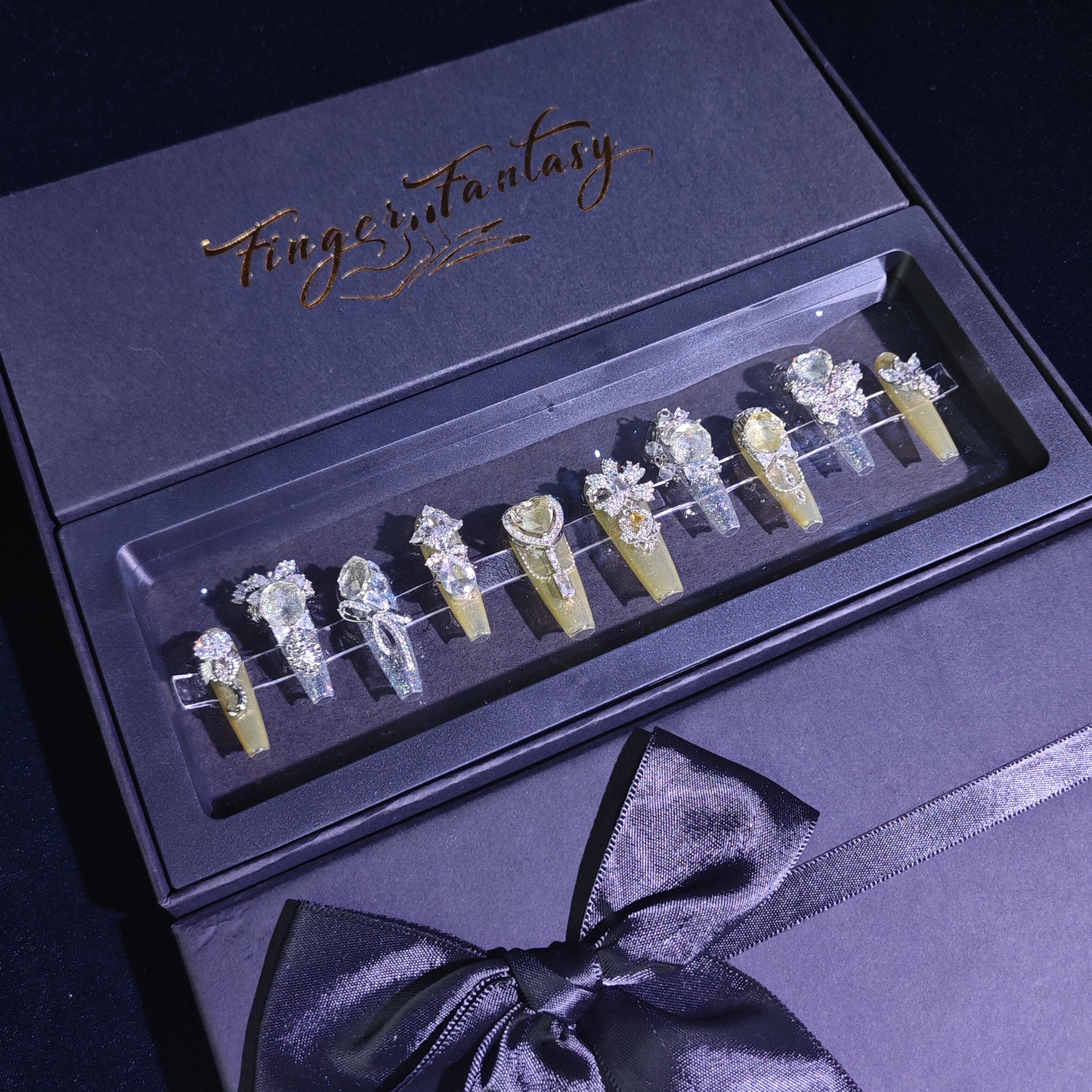 Finger Fantasy- Crystal Fantasy Luxury Rhinestone Handmade Press-On Nail Set with Gift Box & Greeting Card, 10pcs Elegant Nail Art Kit for Manicure, Perfect for Gifts and Holiday Glam(DM0018-21/24/25)
