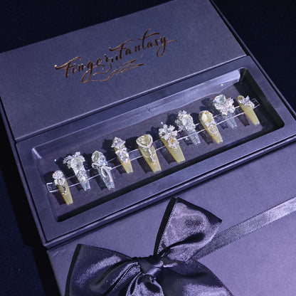 Finger Fantasy- Crystal Fantasy Luxury Rhinestone Handmade Press-On Nail Set with Gift Box & Greeting Card, 10pcs Elegant Nail Art Kit for Manicure, Perfect for Gifts and Holiday Glam(DM0018-21/24/25)