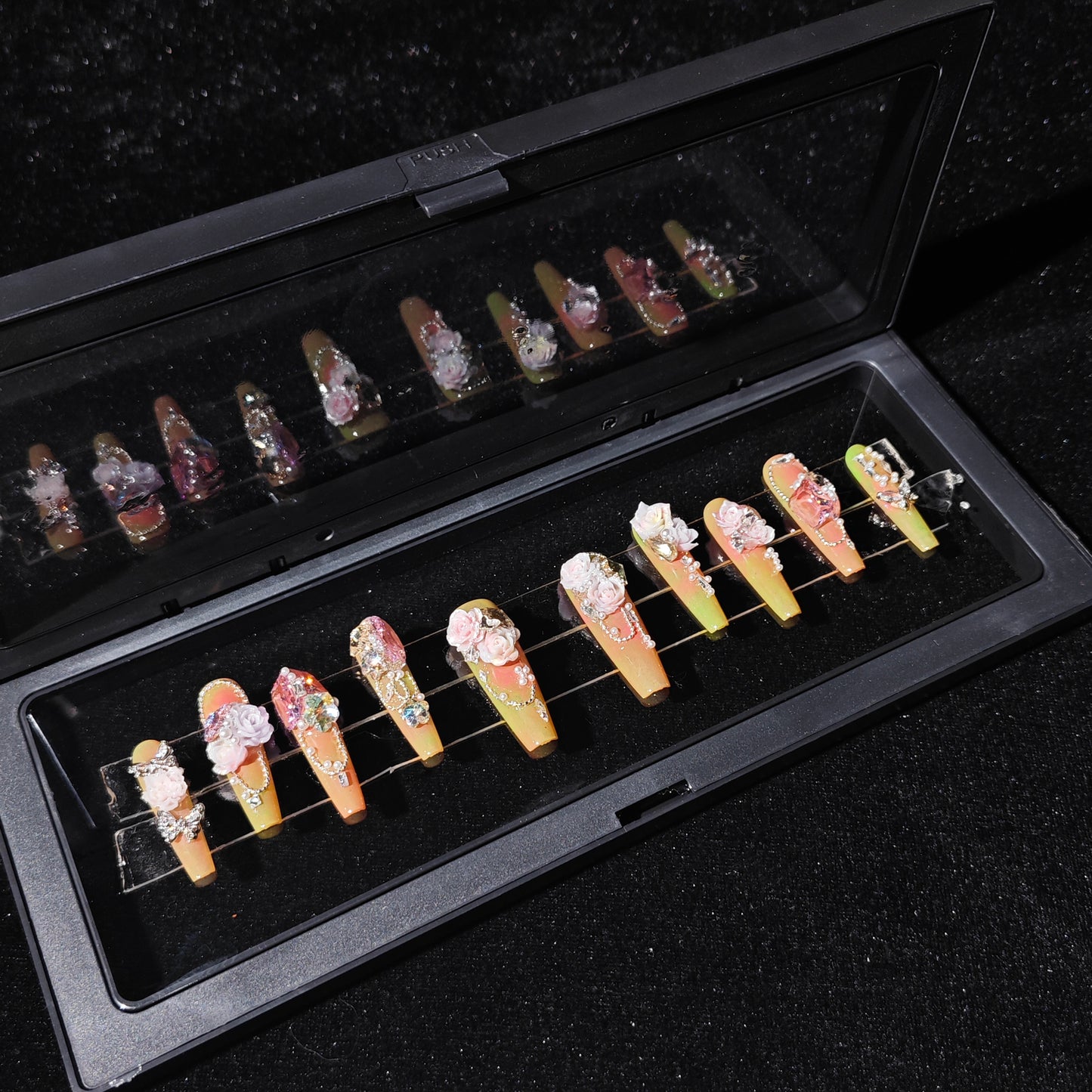 D149Finger Fantasy- Crystal Fantasy Luxury Rhinestone Handmade Press-On Nail Set with Gift Box & Greeting Card, 10pcs Elegant Nail Art Kit for Manicure, Perfect for Christmas Gift and Holiday Glam(DM0149)