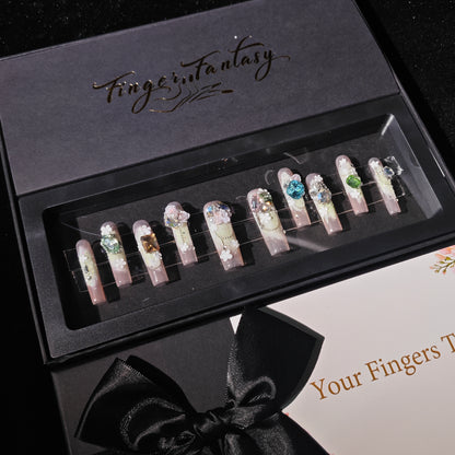 D161Finger Fantasy- Crystal Fantasy Luxury Rhinestone Handmade Press-On Nail Set with Gift Box & Greeting Card, 10pcs Elegant Nail Art Kit for Manicure, Perfect for Christmas Gift and Holiday Glam(DM0161)