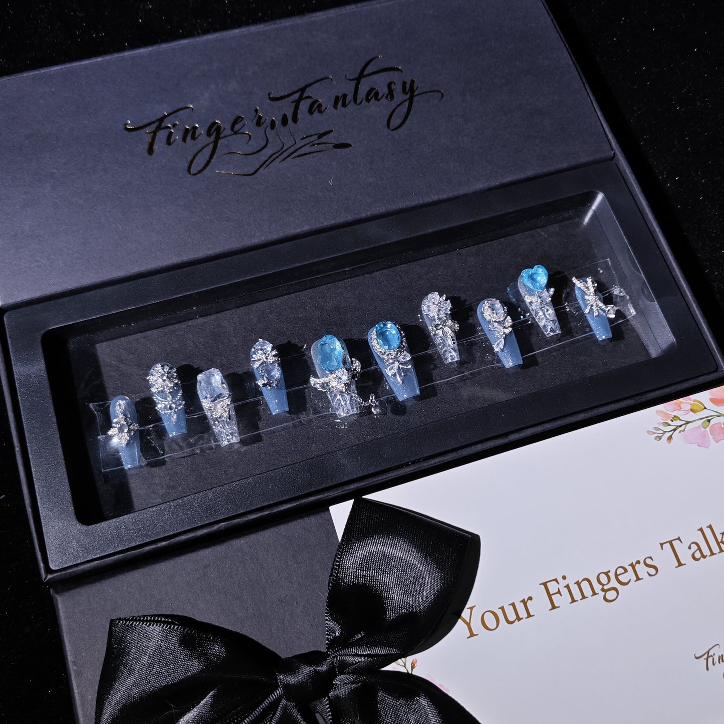 D137Finger Fantasy- Crystal Fantasy Luxury Rhinestone Handmade Press-On Nail Set with Gift Box & Greeting Card, 10pcs Elegant Nail Art Kit for Manicure, Perfect for Christmas Gift and Holiday Glam£¨DM0137£©