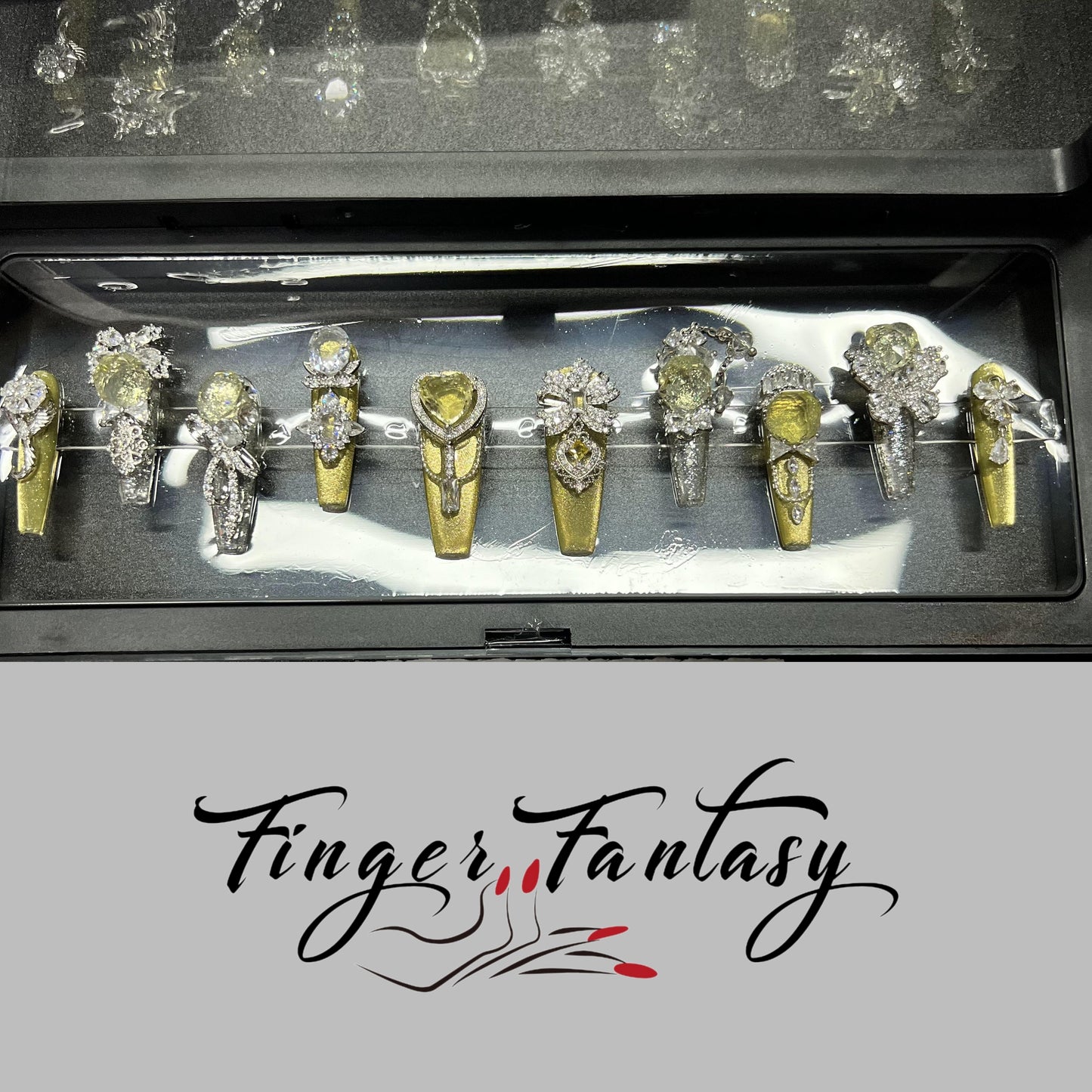 Finger Fantasy- Crystal Fantasy Luxury Rhinestone Handmade Press-On Nail Set with Gift Box & Greeting Card, 10pcs Elegant Nail Art Kit for Manicure, Perfect for Gifts and Holiday Glam(DM0018-21/24/25)