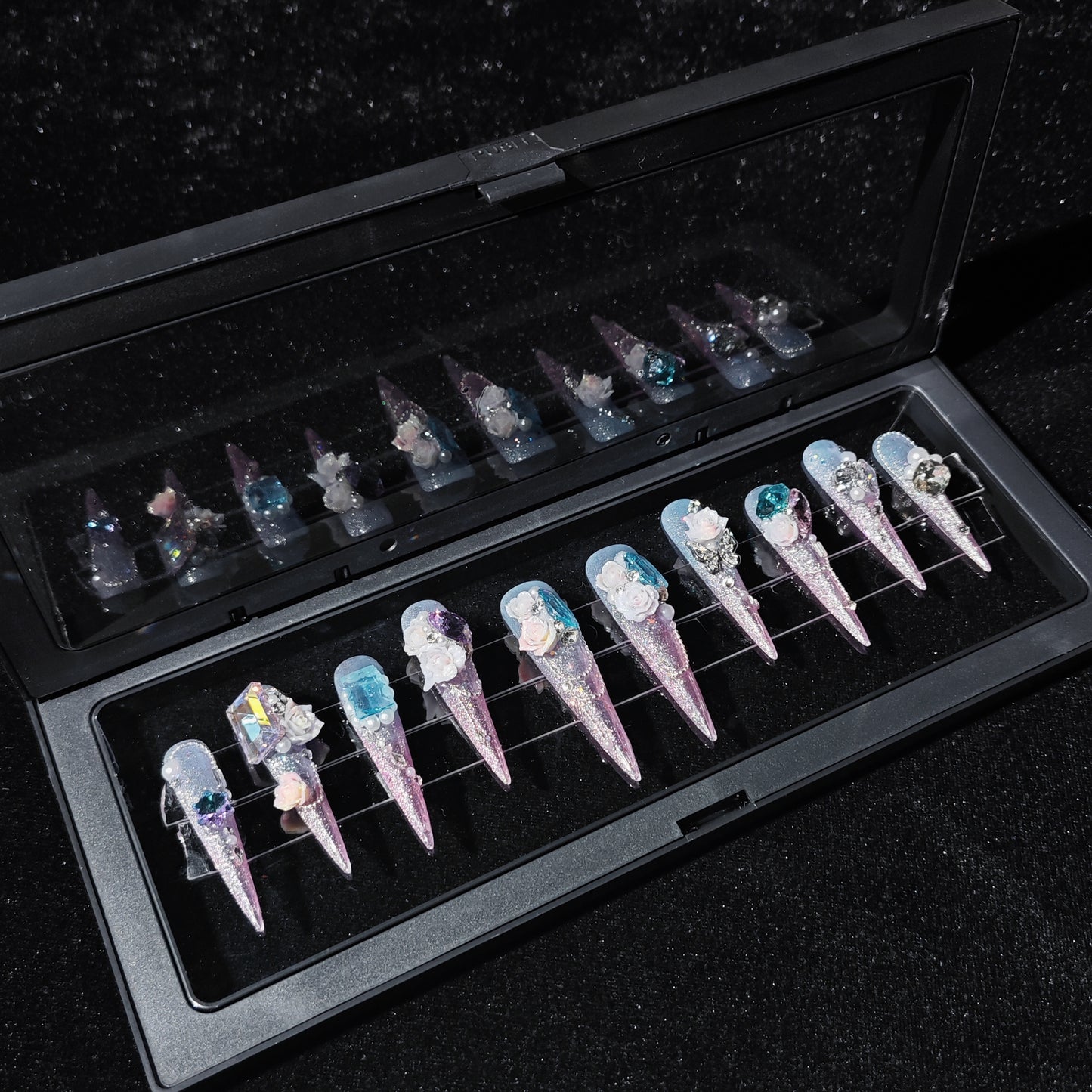 D160Finger Fantasy- Crystal Fantasy Luxury Rhinestone Handmade Press-On Nail Set with Gift Box & Greeting Card, 10pcs Elegant Nail Art Kit for Manicure, Perfect for Christmas Gift and Holiday Glam(DM0160)